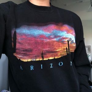 Black Arizona crew neck